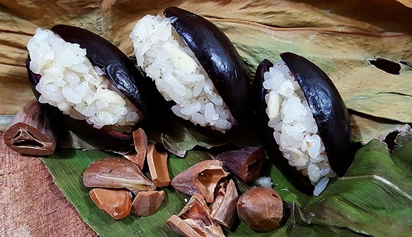 Mang hương vị đặc trưng, xôi trám đã trở thành một món ăn quen thuộc trong đời sống hàng ngày của người dân nơi mảnh đất Cao Bằng. (Nguồn ảnh: vietnamplus.vn)